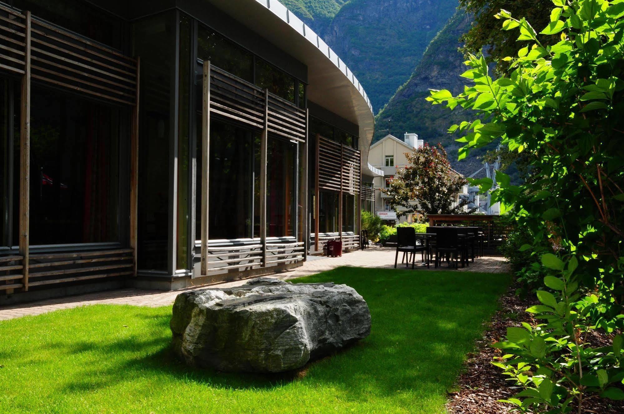 Klingenberg Hotel - Ardal Ardalstangen Экстерьер фото